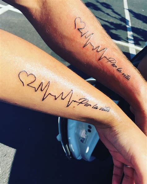 tatouage en.commun couple|Tatouages pour couple : 50 idées de tatouages à faire。